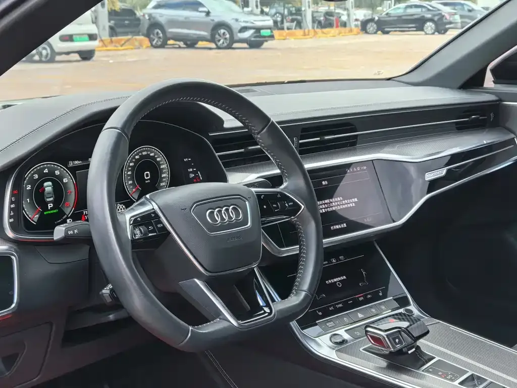 Audi A6L 2021 из CN, фото 4