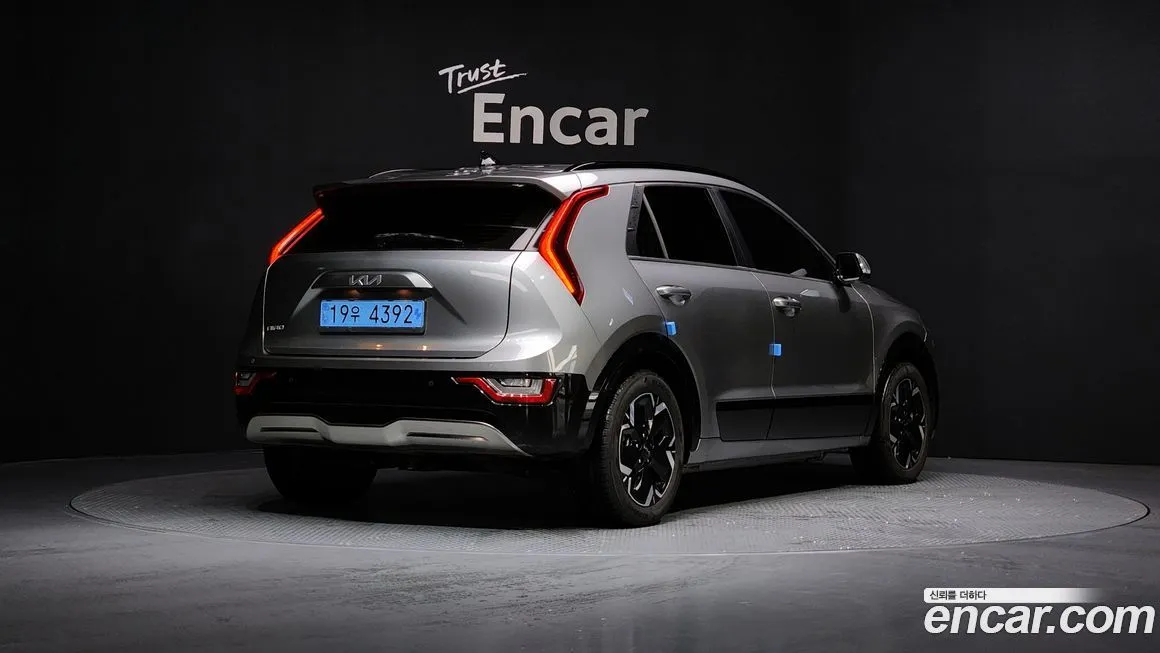 Kia Niro 2024 из KR, фото 2