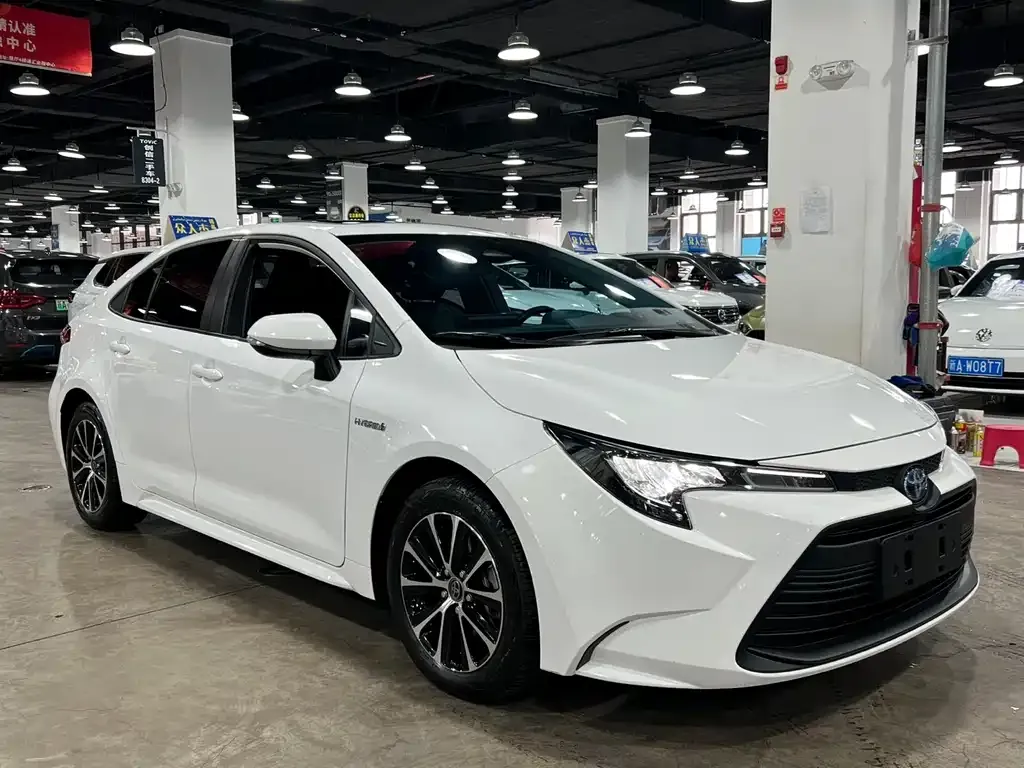 Toyota Levin 2024 из CN, фото 3