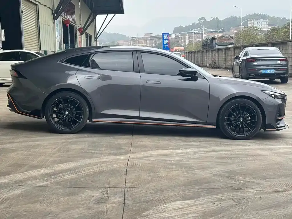 Changan UNI-V 2023 из CN, фото 7