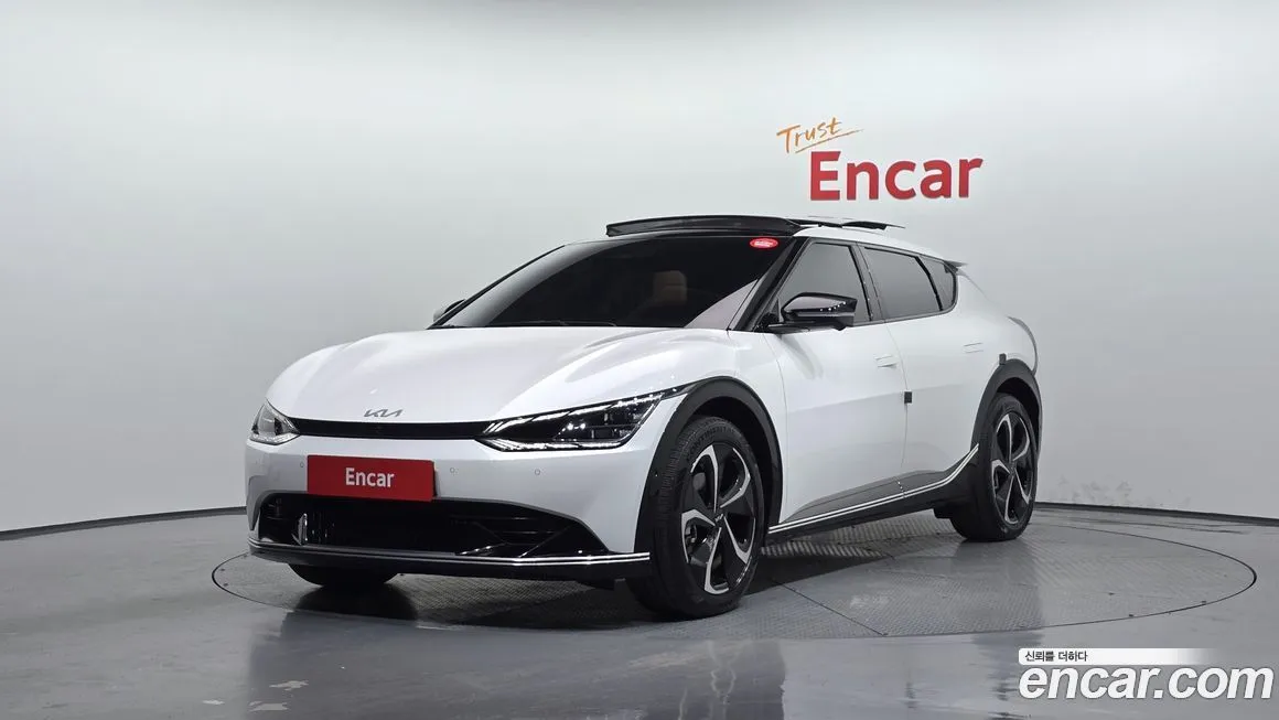 Kia EV6 2023 из KR, фото 1