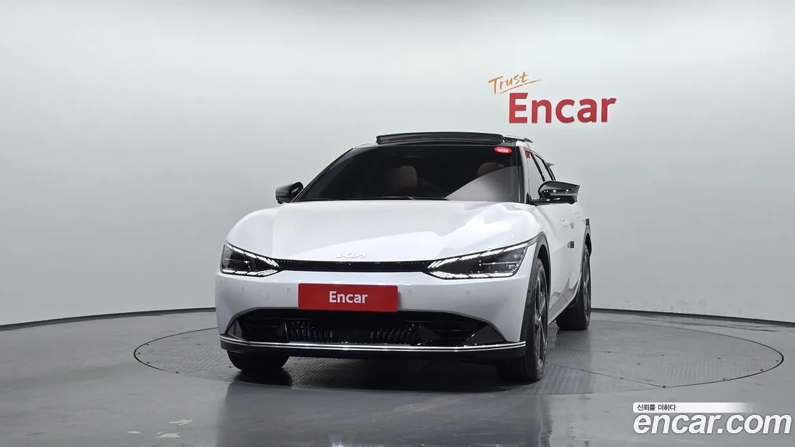 Kia EV6 2023 из KR, фото 3