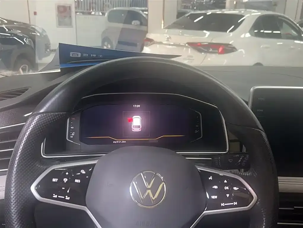 Volkswagen Tiguan L 2022 из CN, фото 5