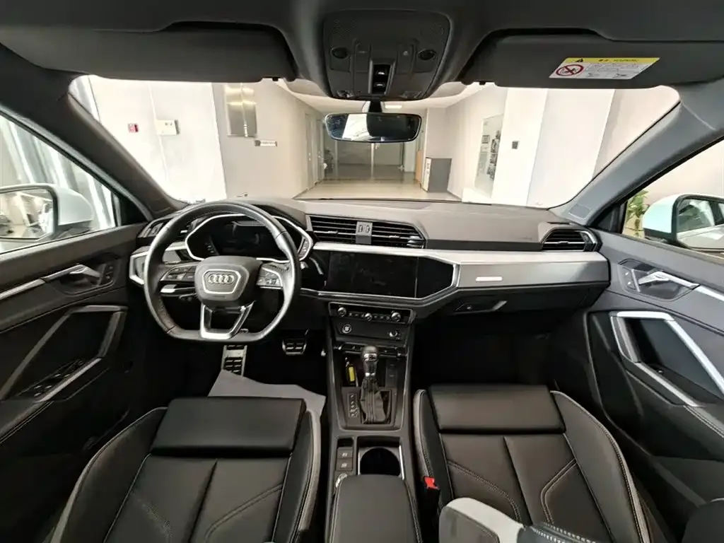 Audi Q3 2024 из CN, фото 9