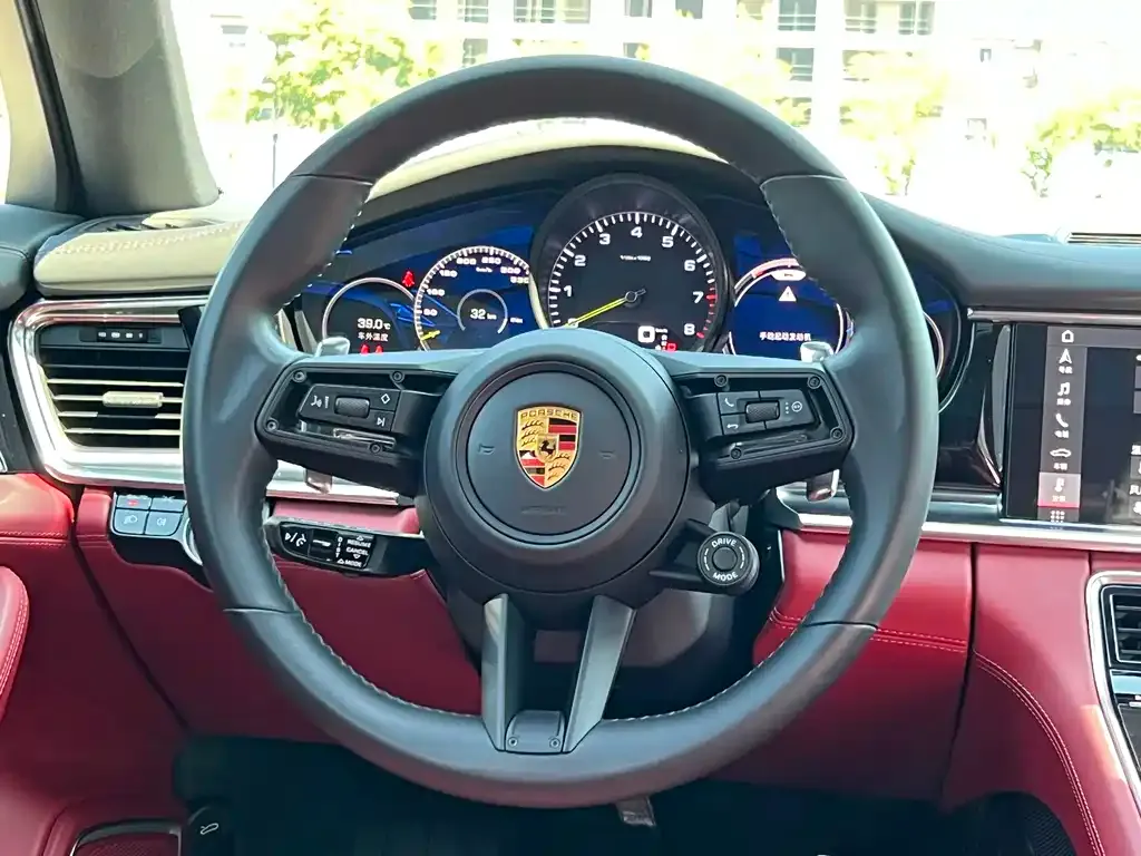 Porsche Panamera Hybrid 2022 из CN, фото 9