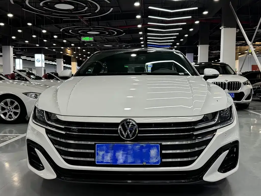 Volkswagen CC 2025 из CN, фото 2
