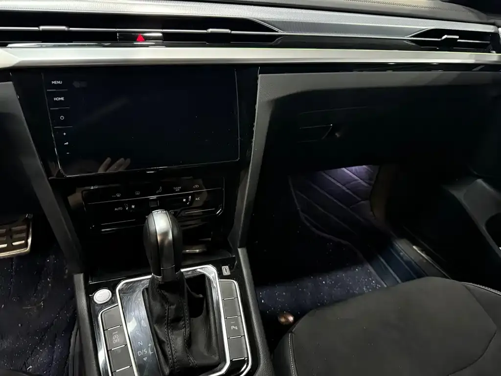 Volkswagen CC 2025 из CN, фото 9