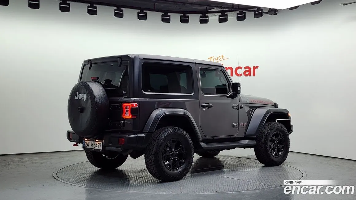Jeep Wrangler 2023 из KR, фото 2