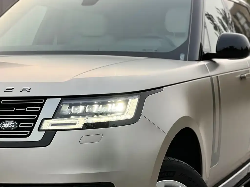 Land Rover Range Rover 2025 из CN, фото 8