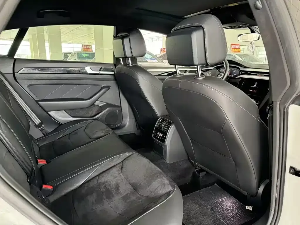 Volkswagen CC 2021 из CN, фото 10