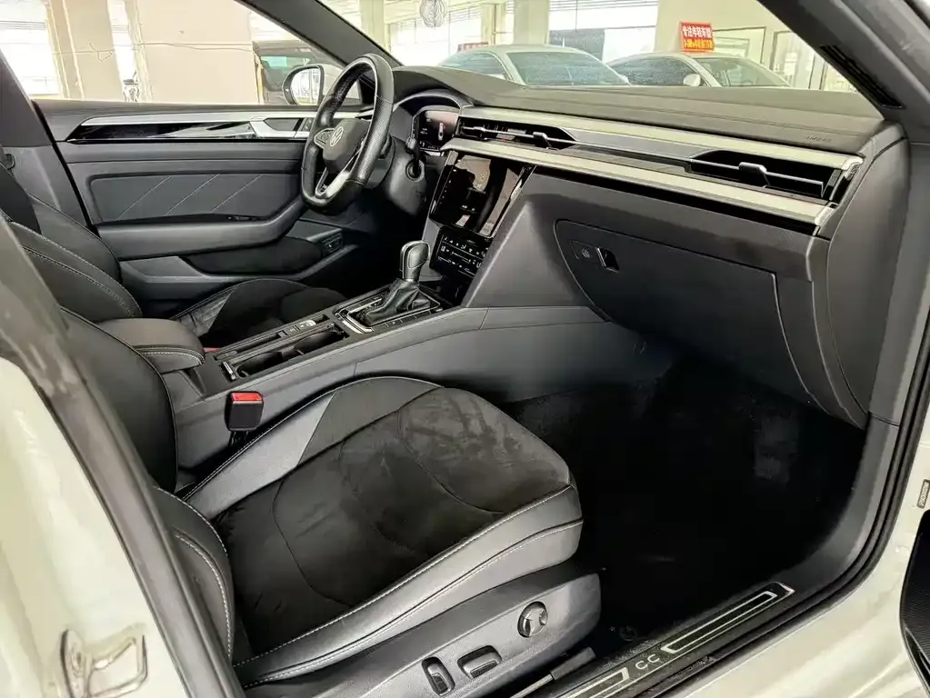 Volkswagen CC 2021 из CN, фото 9
