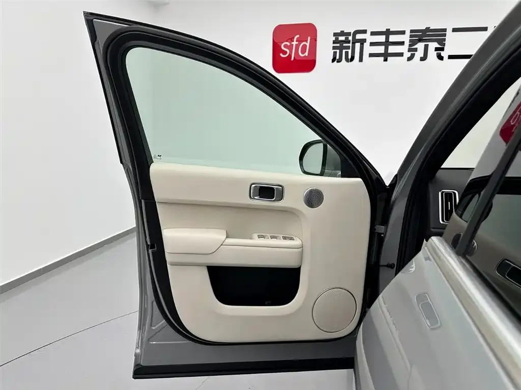 Li Auto L9 2024 из CN, фото 8