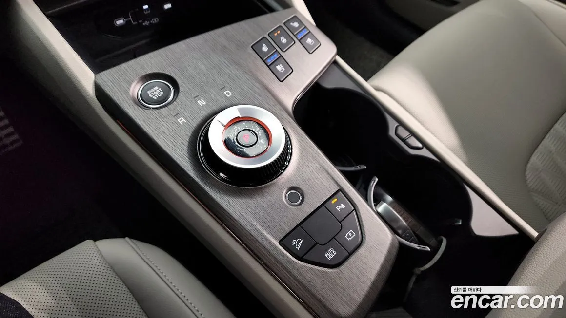 Kia Sportage — фото 9