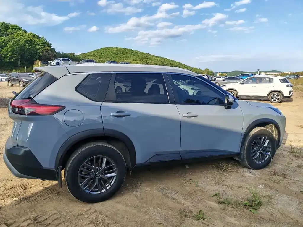 Nissan X-Trail 2022 из CN, фото 8