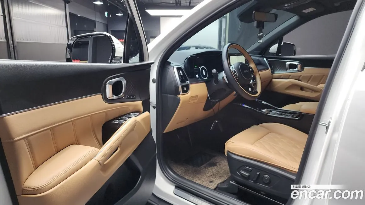 Kia Sorento — фото 10