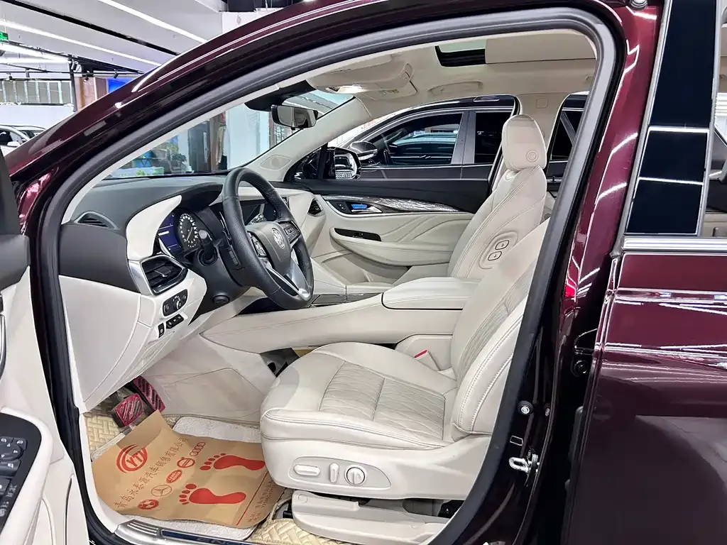 Buick Enclave 2021 из CN, фото 10