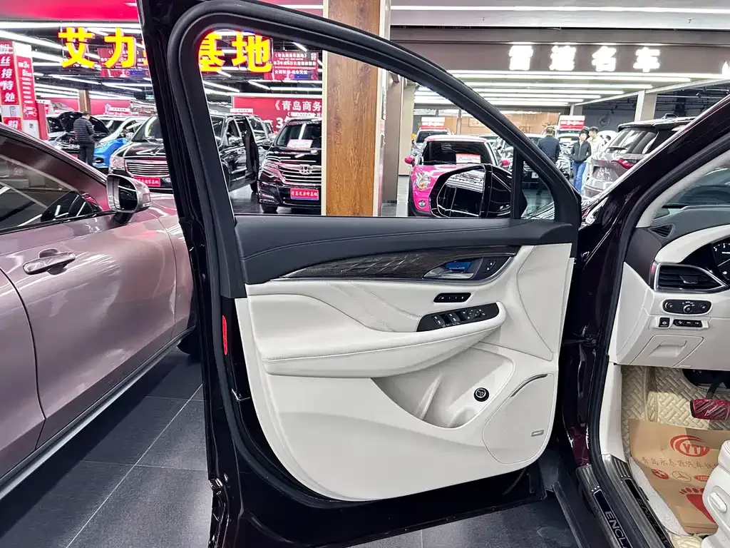 Buick Enclave 2021 из CN, фото 9