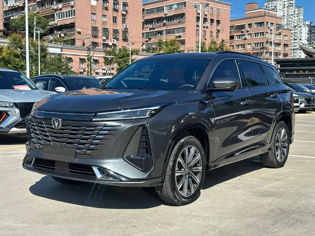 Changan CS75PLUS 2024 из CN, фото 1