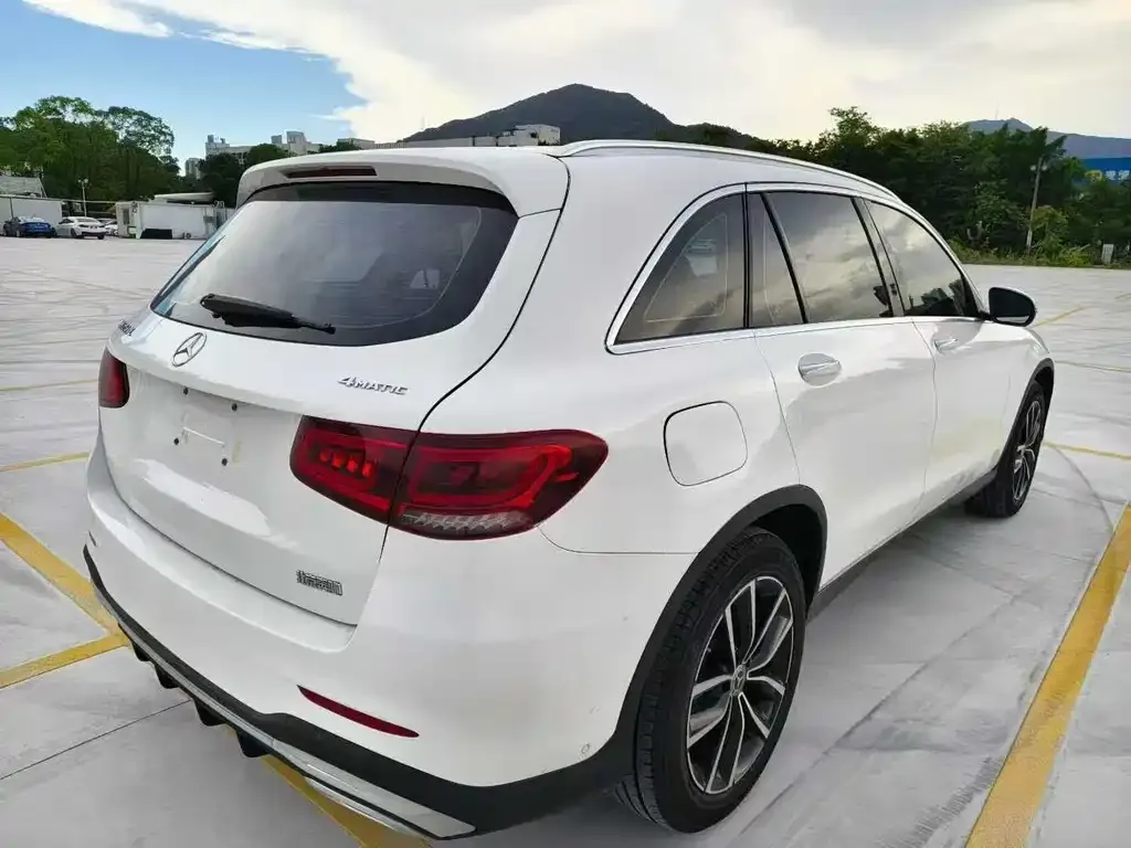 Mercedes-Benz GLC 2021 из CN, фото 9