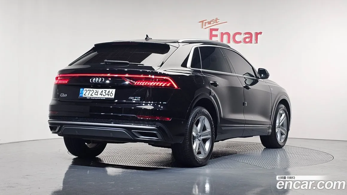 Audi Q8 2021 из KR, фото 2