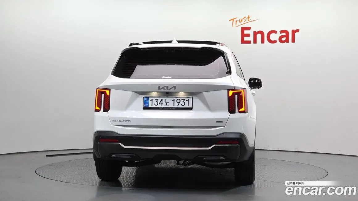 Kia Sorento — фото 4
