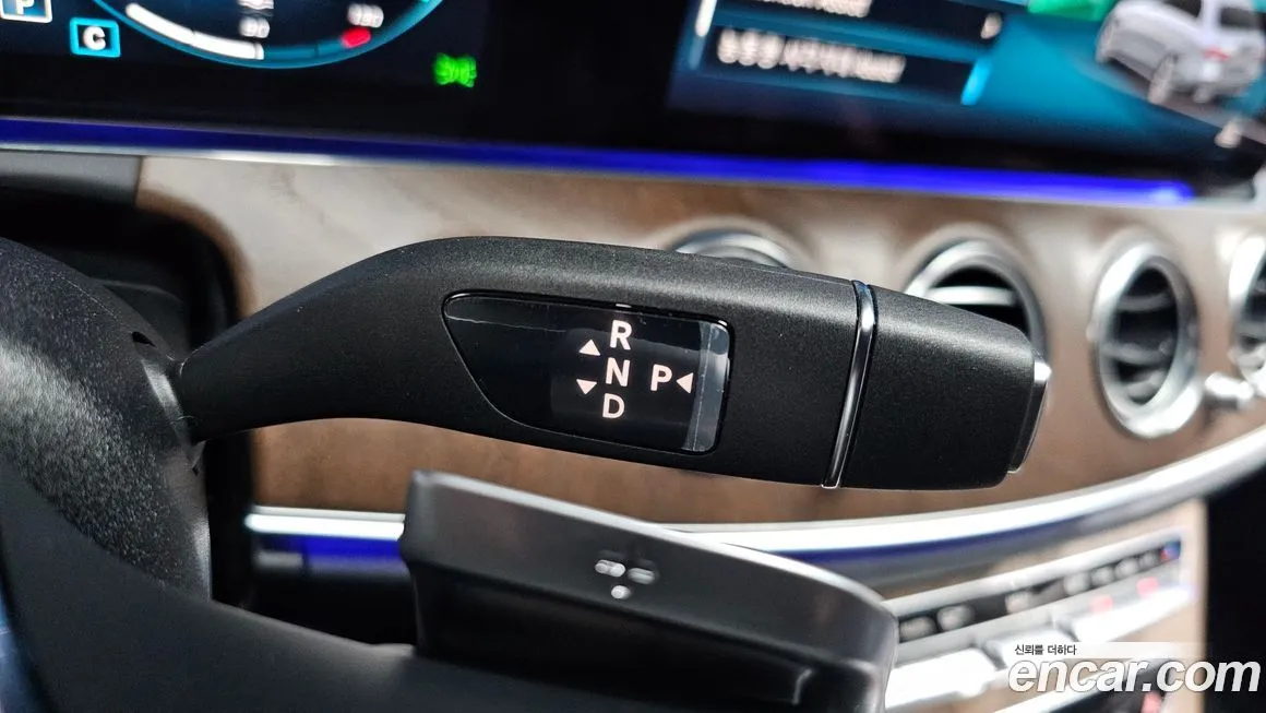 Mercedes-Benz E-Class 2023 из KR, фото 9