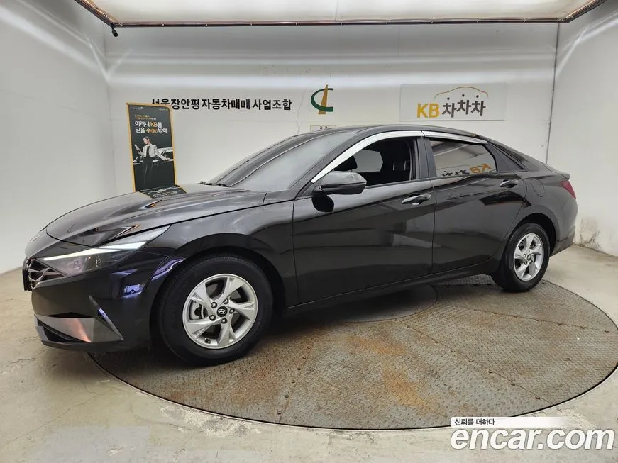 Hyundai AVANTE 2022 из KR, фото 1
