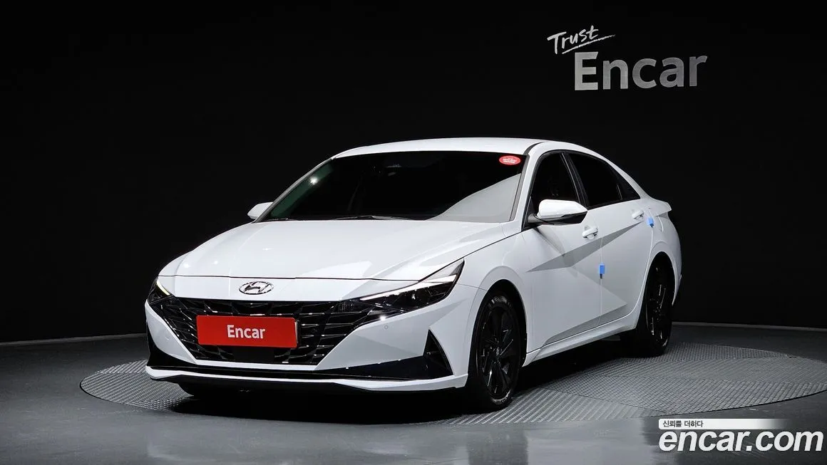Hyundai AVANTE 2023 из KR, фото 1