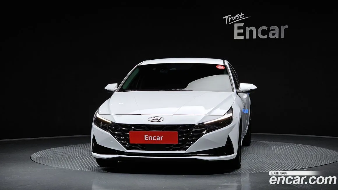 Hyundai AVANTE 2023 из KR, фото 3