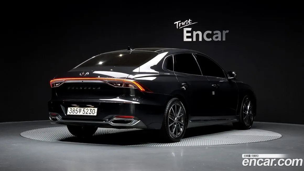 Hyundai Grandeur 2022 из KR, фото 2
