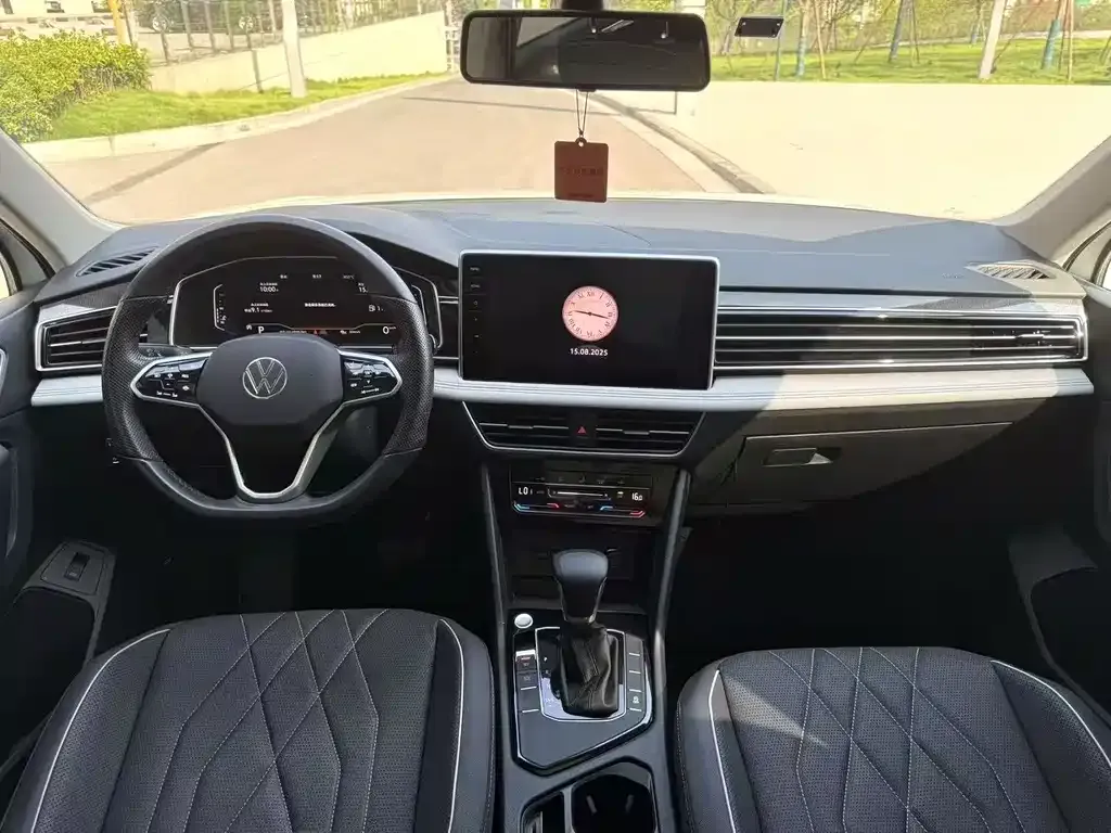 Volkswagen Tiguan L 2023 из CN, фото 4