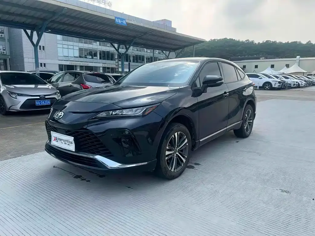 Toyota Venza 2023 из CN, фото 1