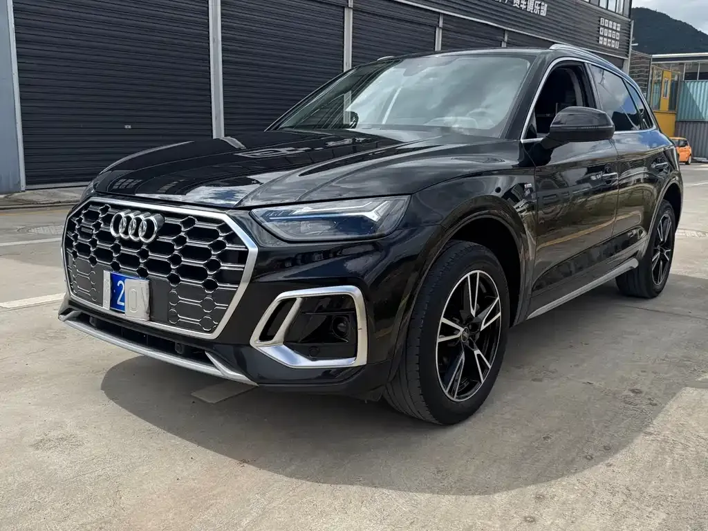 Audi Q5L 2021 из CN, фото 1