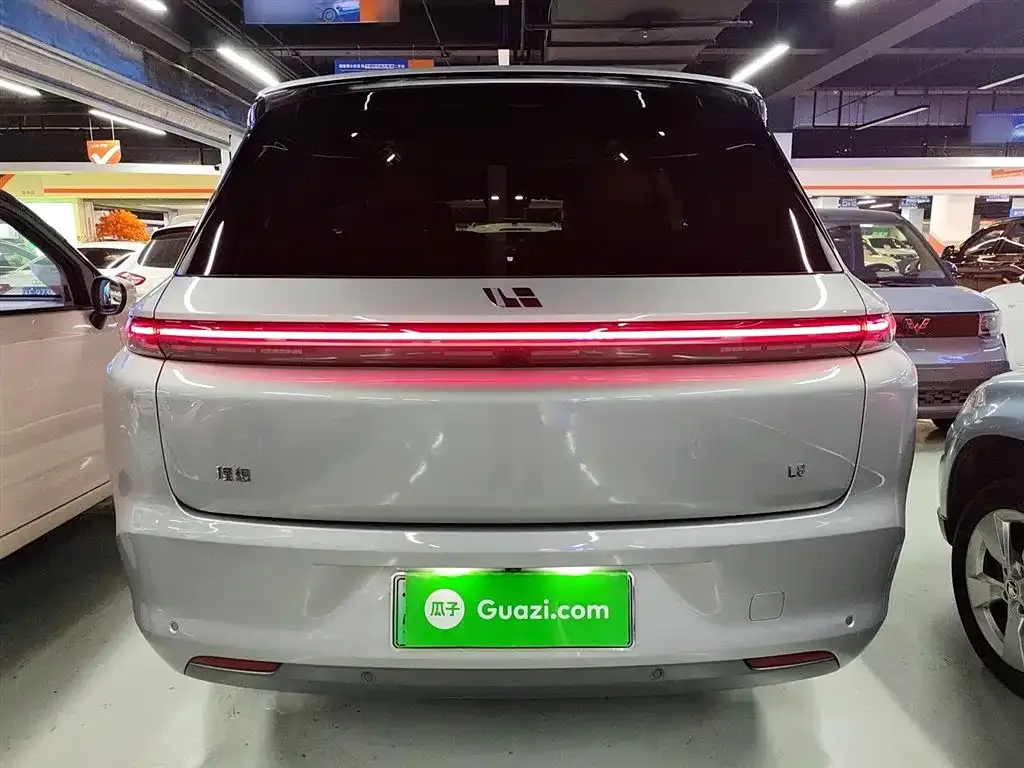 Li Auto L8 2022 из CN, фото 6