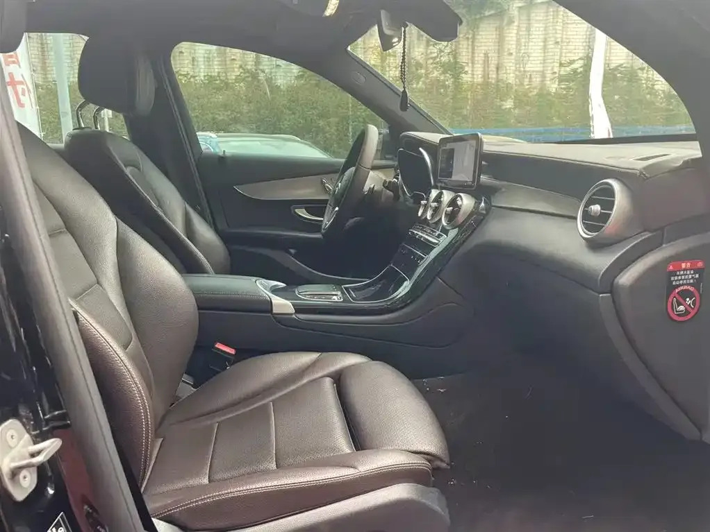 Mercedes-Benz GLC 2022 из CN, фото 9