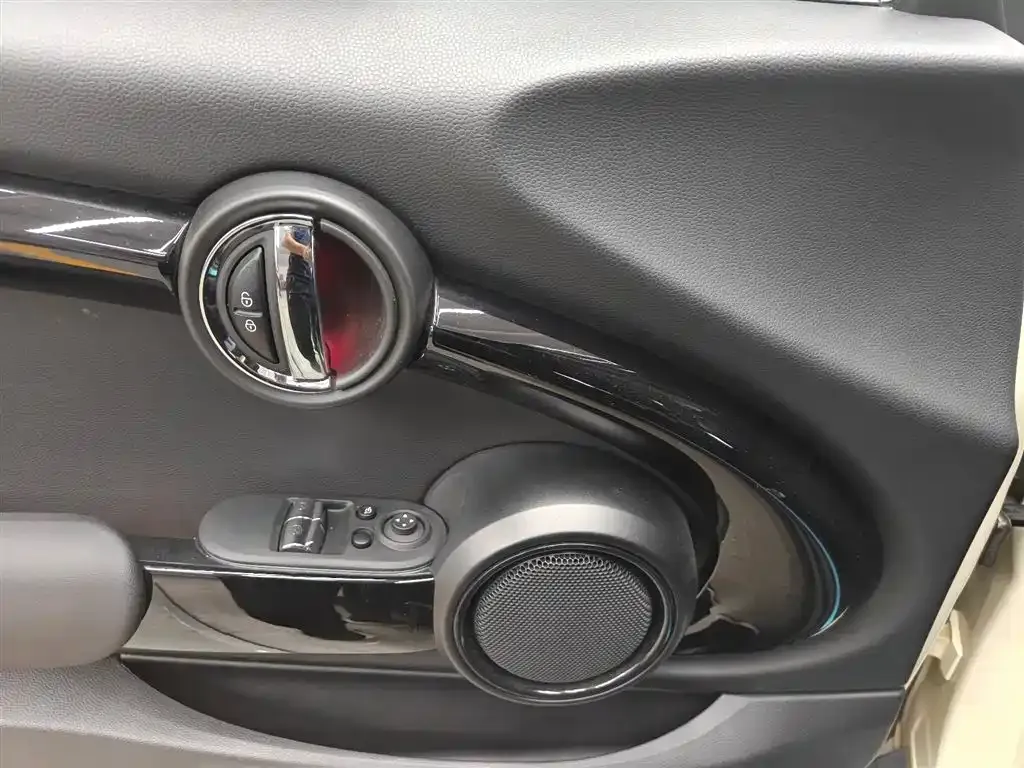 MINI Cooper (3-door) 2021 из CN, фото 4