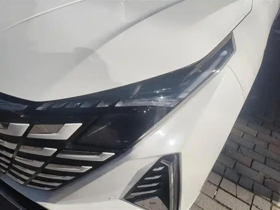 Changan UNI-Z New Energy 2024 из CN, фото 5