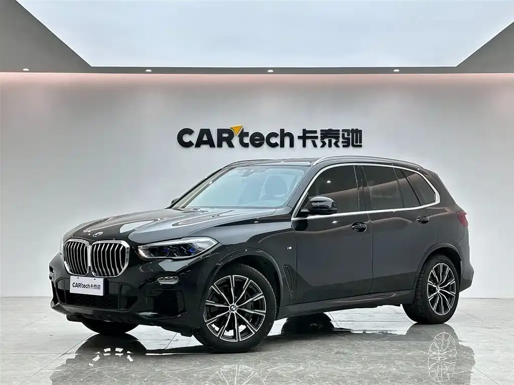 BMW X5 (Import) 2021 из CN, фото 1