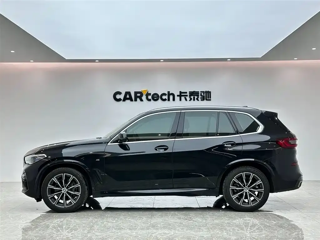 BMW X5 (Import) 2021 из CN, фото 2