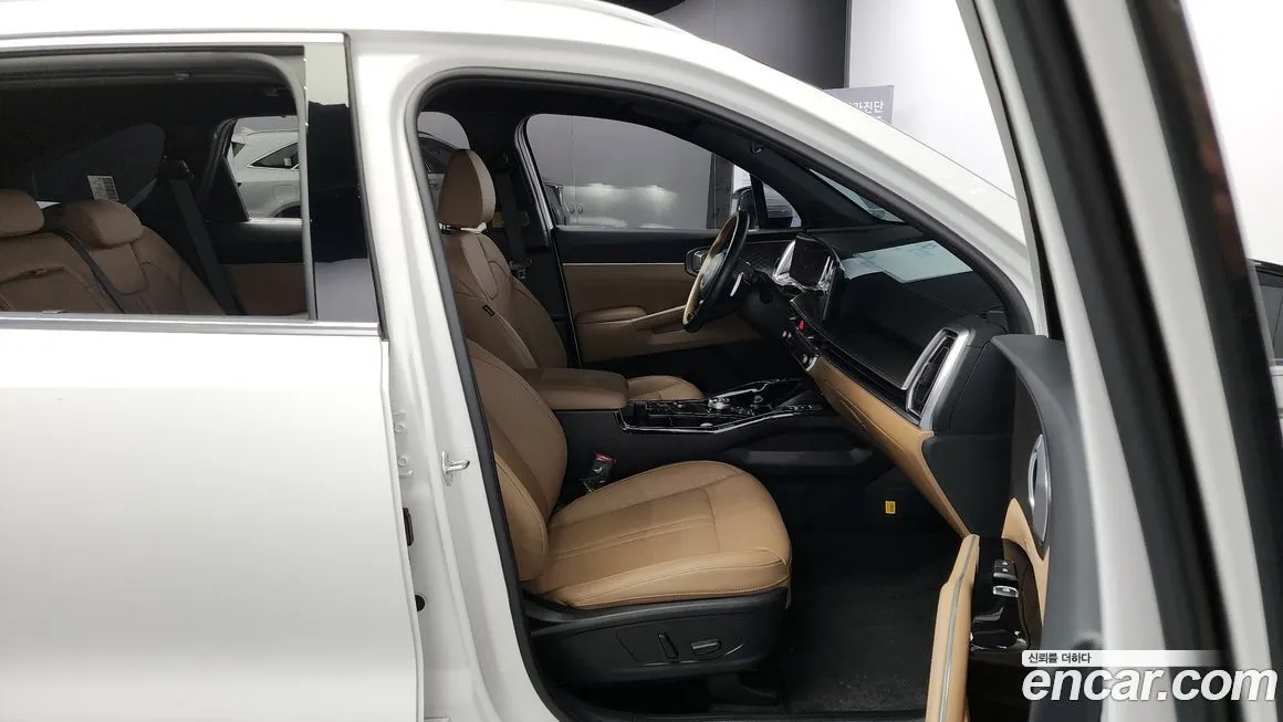 Kia Sorento — фото 10