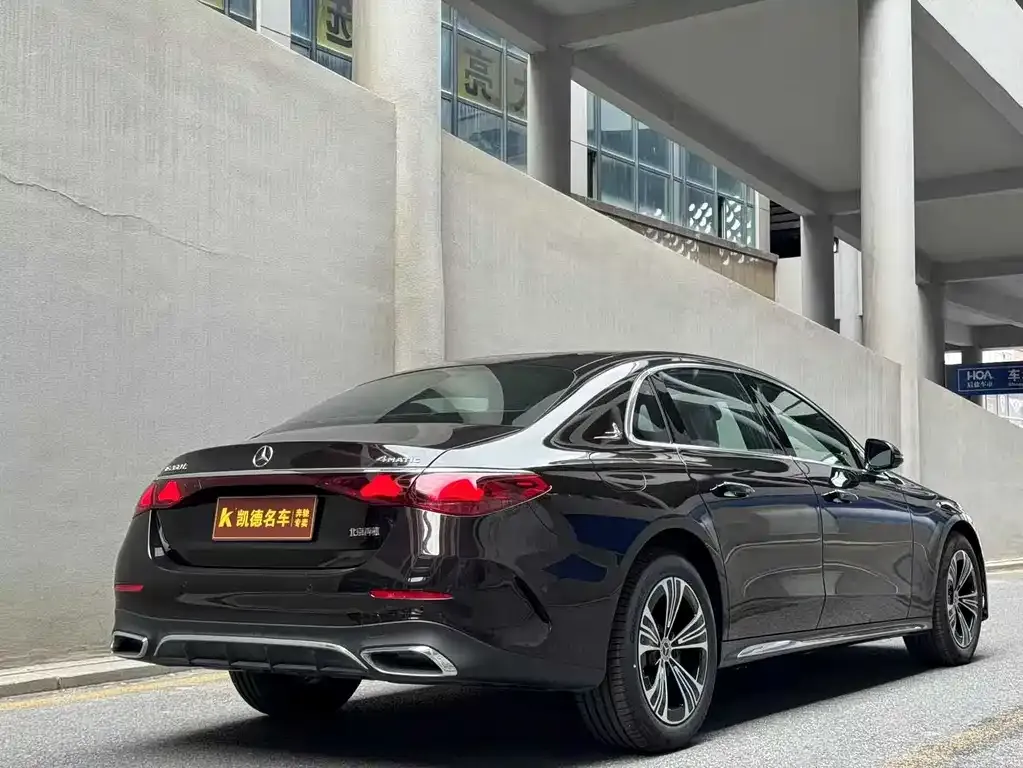 Mercedes-Benz E-Class 2025 из CN, фото 4