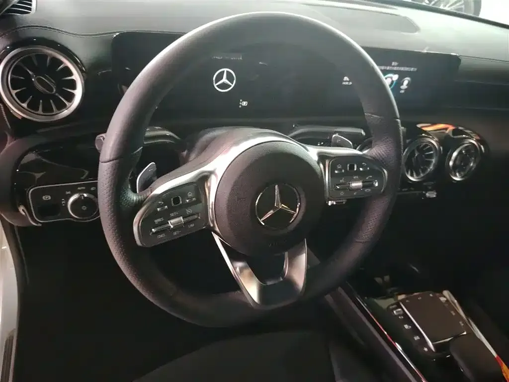 Mercedes-Benz A-Class 2022 из CN, фото 4