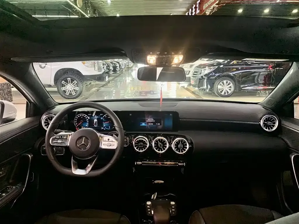 Mercedes-Benz A-Class 2022 из CN, фото 9