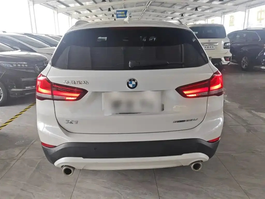 BMW X1 2021 из CN, фото 6