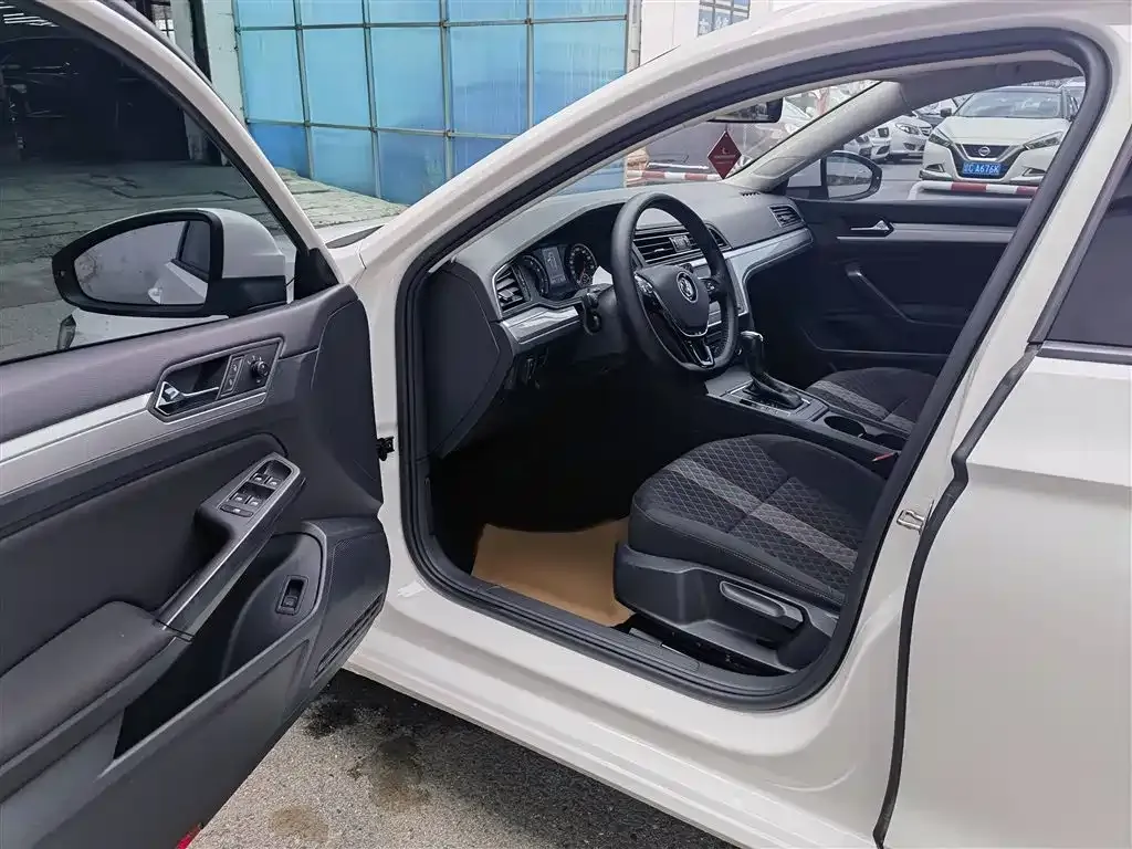Volkswagen Lamando 2022 из CN, фото 9