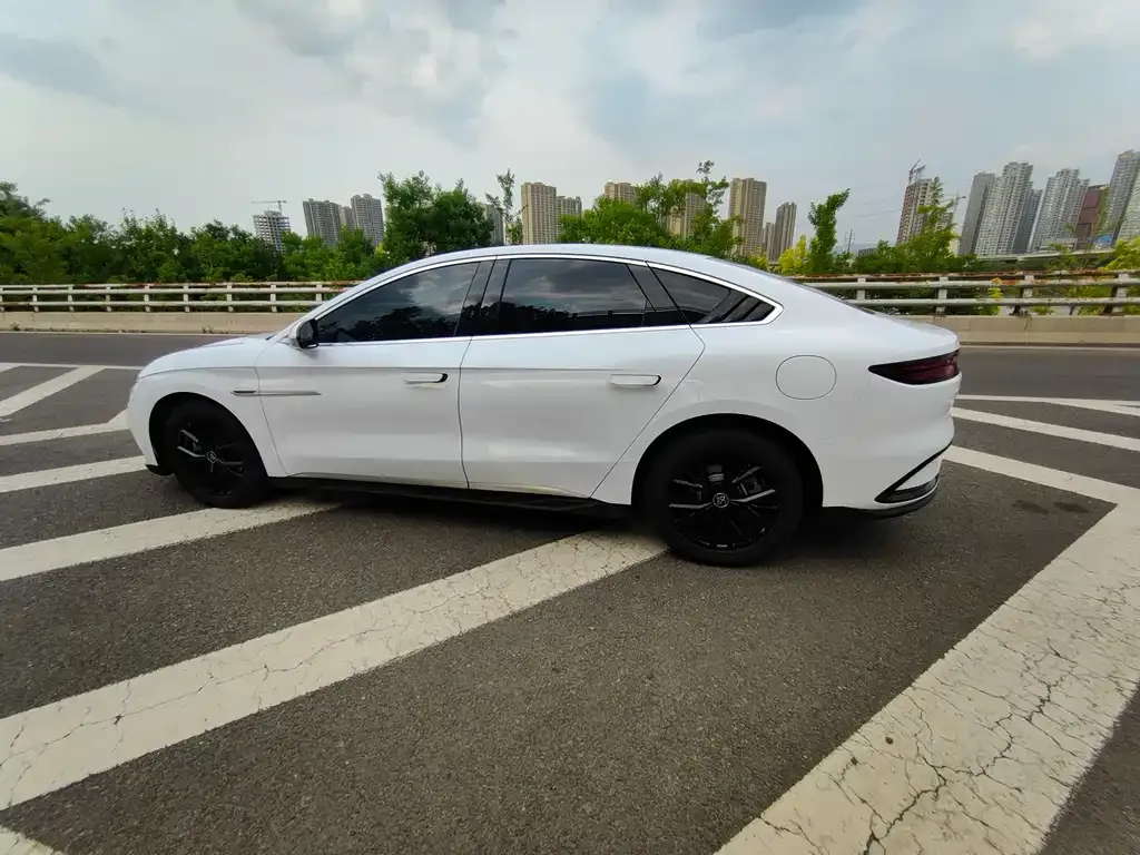 BYD Han 2024 из CN, фото 7