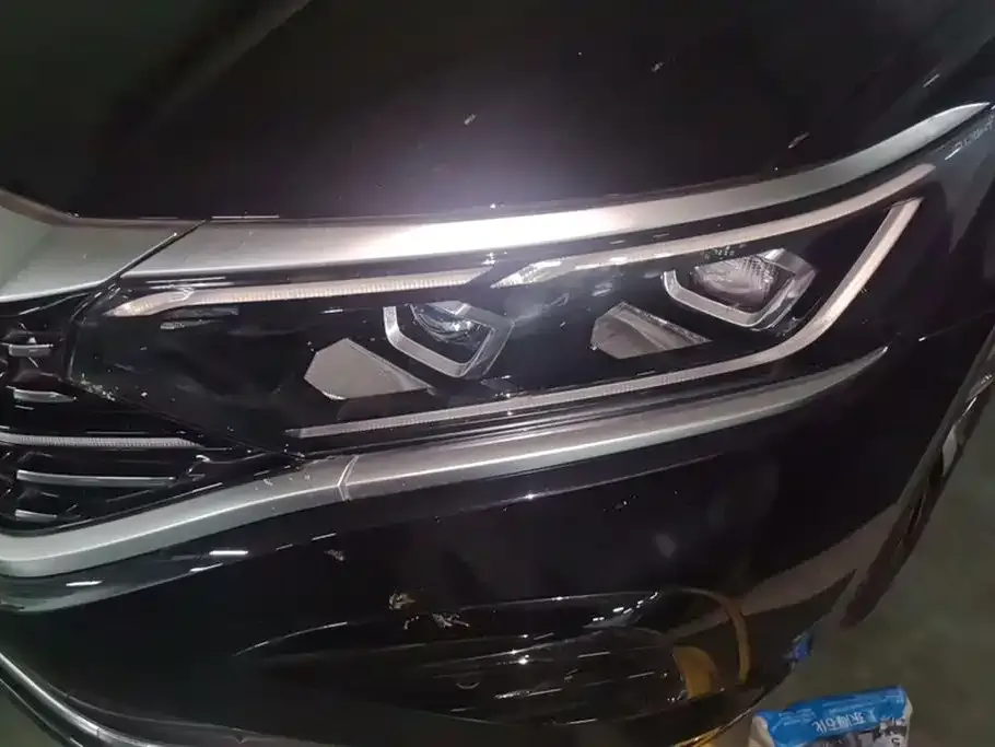 Volkswagen Passat 2023 из CN, фото 5