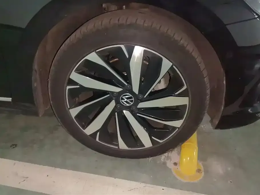 Volkswagen Passat 2023 из CN, фото 6