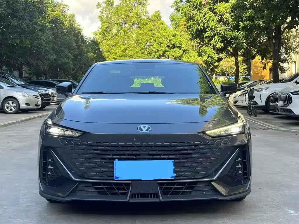 Changan UNI-V 2023 из CN, фото 2