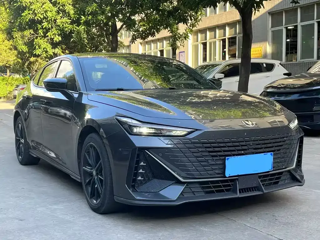 Changan UNI-V 2023 из CN, фото 4
